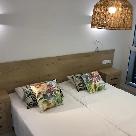 Turquesa Del Mar Sea & Golf Apartment